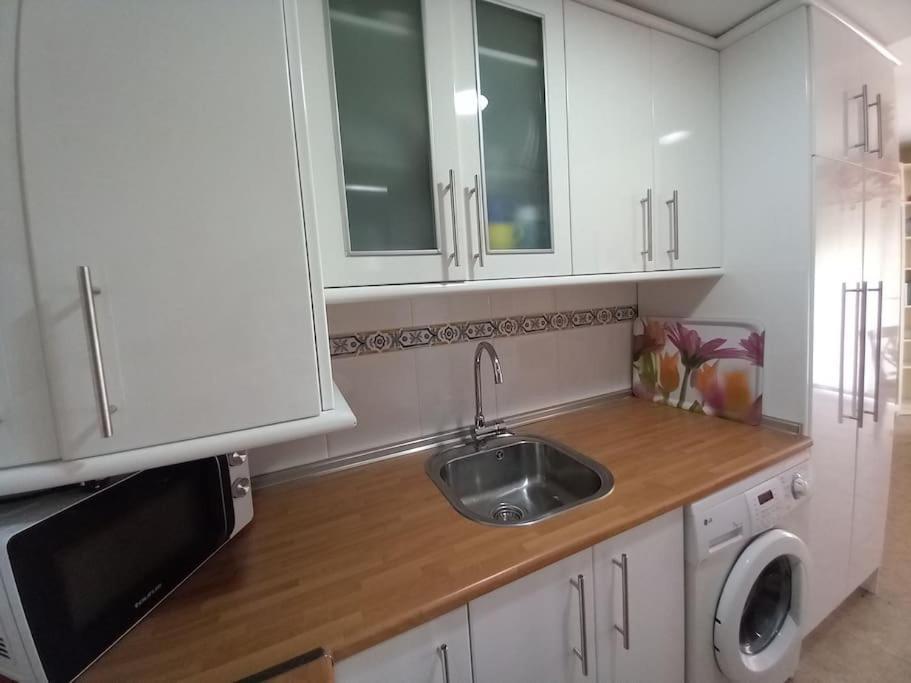 Apartamento Tranquilo Cerca De Zonas Verdes シエサ エクステリア 写真